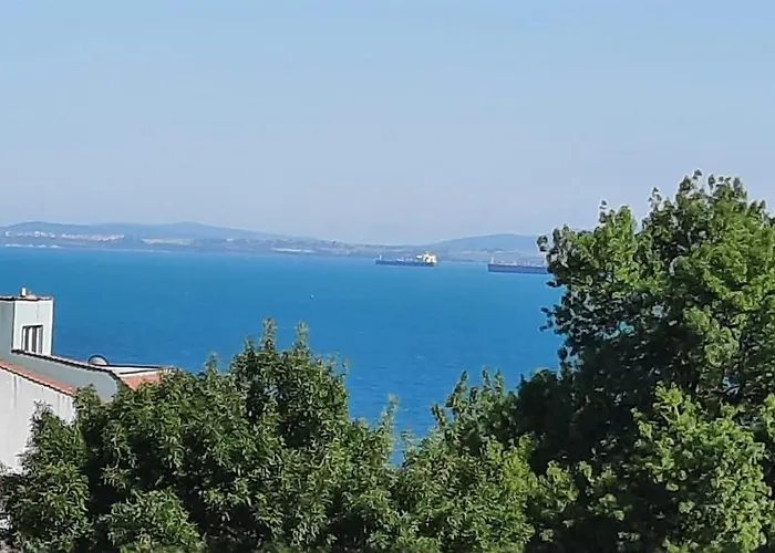 студио изгрев Apartamento